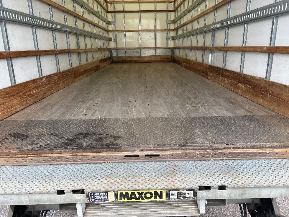 Medium Duty Box Truck-Light and Medium Duty Trucks-Freightliner-2020-M2-Brooklyn Park-MN-98,753\n\t\tmiles-$ 66,250 - Image 10