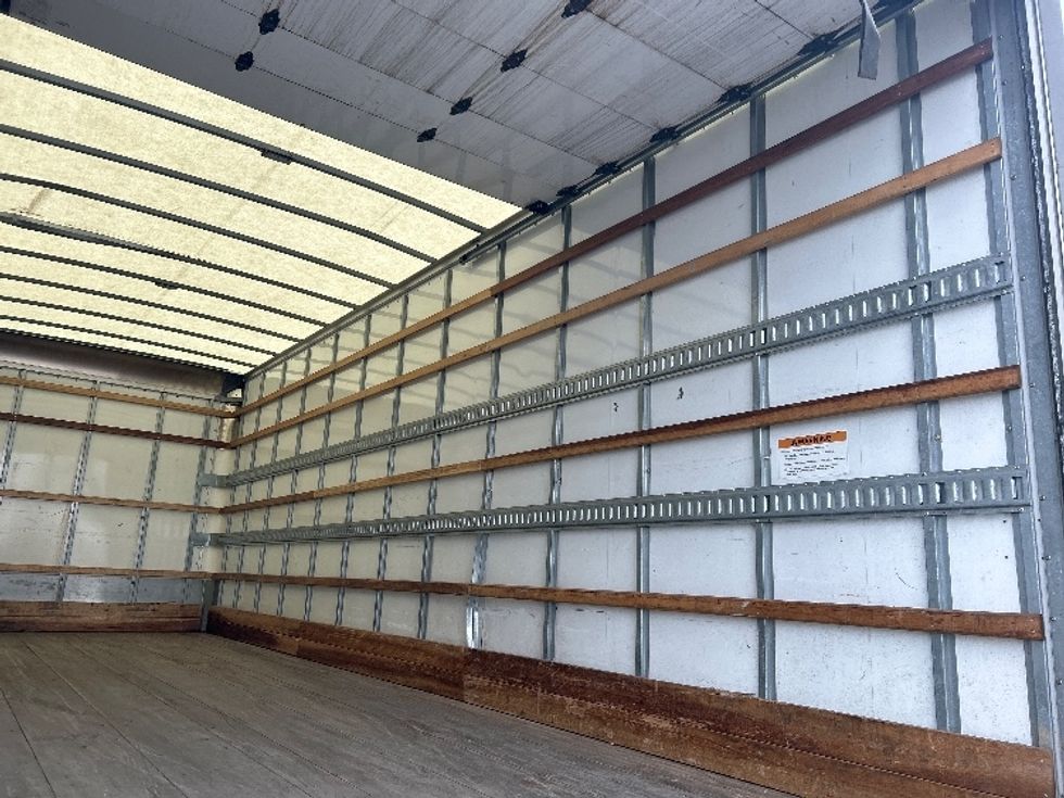 Medium Duty Box Truck-Light and Medium Duty Trucks-Freightliner-2020-M2-Brooklyn Park-MN-98,753\n\t\tmiles-$ 66,250 - Image 12
