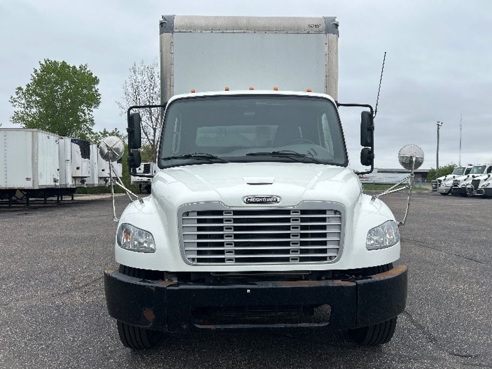 Medium Duty Box Truck-Light and Medium Duty Trucks-Freightliner-2020-M2-Brooklyn Park-MN-98,753\n\t\tmiles-$ 66,250 - Image 2
