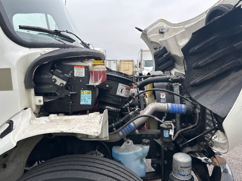 Medium Duty Box Truck-Light and Medium Duty Trucks-Freightliner-2020-M2-Brooklyn Park-MN-98,753\n\t\tmiles-$ 66,250 - Image 23