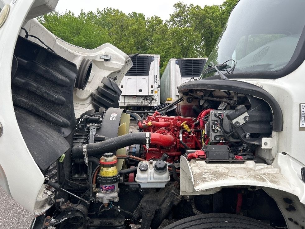 Medium Duty Box Truck-Light and Medium Duty Trucks-Freightliner-2020-M2-Brooklyn Park-MN-98,753\n\t\tmiles-$ 66,250 - Image 24