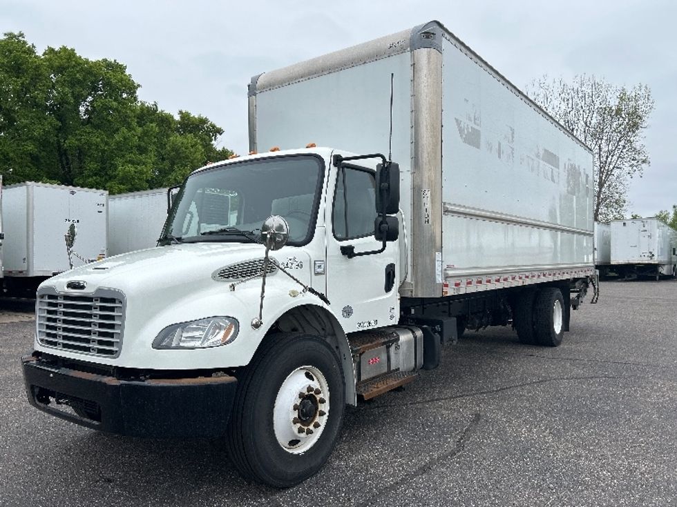 Medium Duty Box Truck-Light and Medium Duty Trucks-Freightliner-2020-M2-Brooklyn Park-MN-98,753\n\t\tmiles-$ 66,250 - Image 3