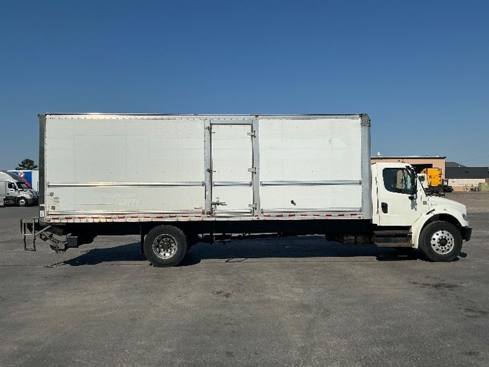 Medium Duty Box Truck-Light and Medium Duty Trucks-Freightliner-2020-M2-Burlington-NJ-162,847\n\t\tmiles-$ 14,000 - Image 15
