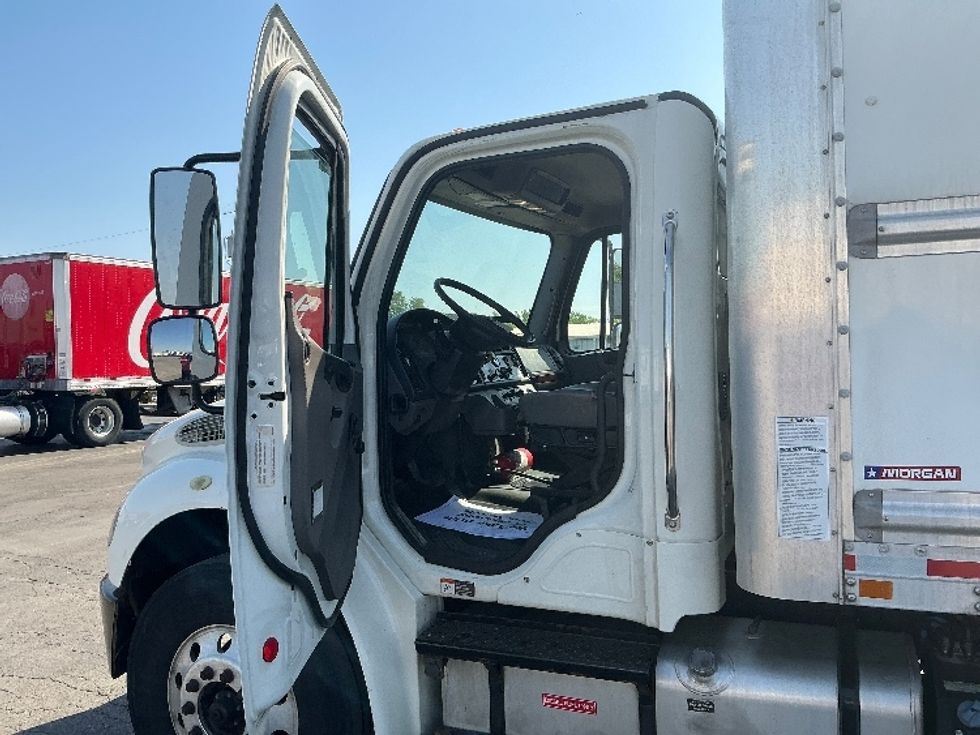 Medium Duty Box Truck-Light and Medium Duty Trucks-Freightliner-2020-M2-Burlington-NJ-162,847\n\t\tmiles-$ 14,000 - Image 16