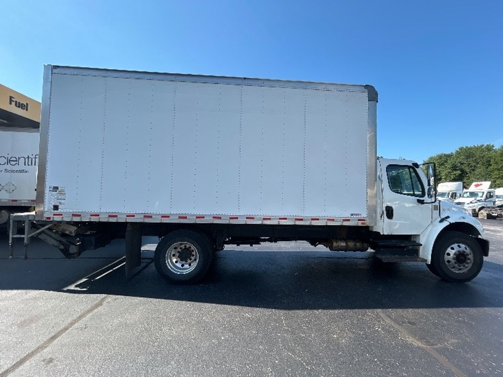 Medium Duty Box Truck-Light and Medium Duty Trucks-Freightliner-2020-M2-Burlington-NJ-180,589\n\t\tmiles-$ 50,750 - Image 15