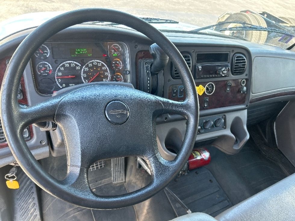 Medium Duty Box Truck-Light and Medium Duty Trucks-Freightliner-2020-M2-Burlington-NJ-180,589\n\t\tmiles-$ 50,750 - Image 17