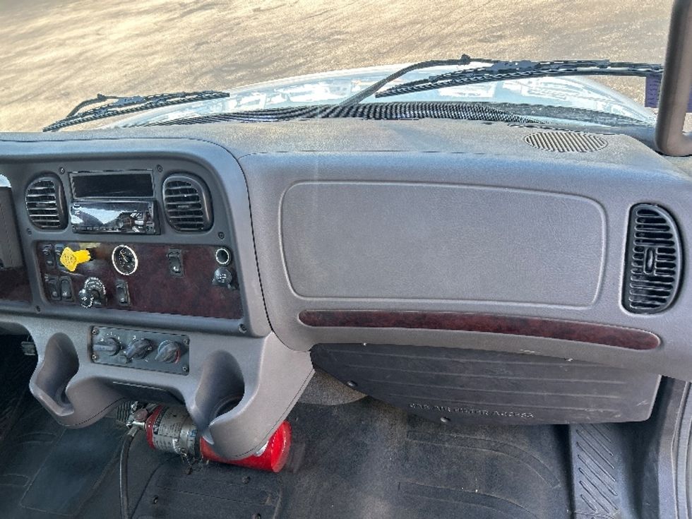 Medium Duty Box Truck-Light and Medium Duty Trucks-Freightliner-2020-M2-Burlington-NJ-180,589\n\t\tmiles-$ 50,750 - Image 21