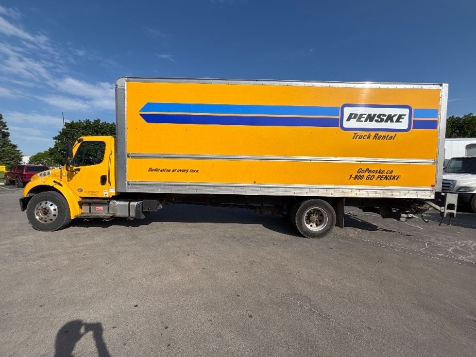 Medium Duty Box Truck-Light and Medium Duty Trucks-Freightliner-2020-M2-Burlington-ON-292,466\n\t\tkm-$ 61,750 - Image 4