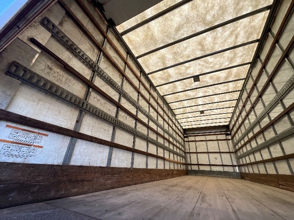 Medium Duty Box Truck-Light and Medium Duty Trucks-Freightliner-2020-M2-Burlington-ON-342,708\n\t\tkm-$ 54,250 - Image 11