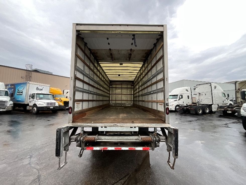 Medium Duty Box Truck-Light and Medium Duty Trucks-Freightliner-2020-M2-Burlington-ON-371,566\n\t\tkm-$ 68,000 - Image 8