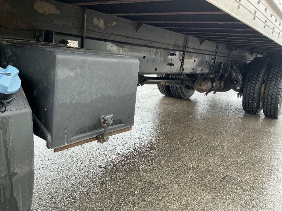 Medium Duty Box Truck-Light and Medium Duty Trucks-Freightliner-2020-M2-Burlington-ON-372,277\n\t\tkm-$ 54,500 - Image 5