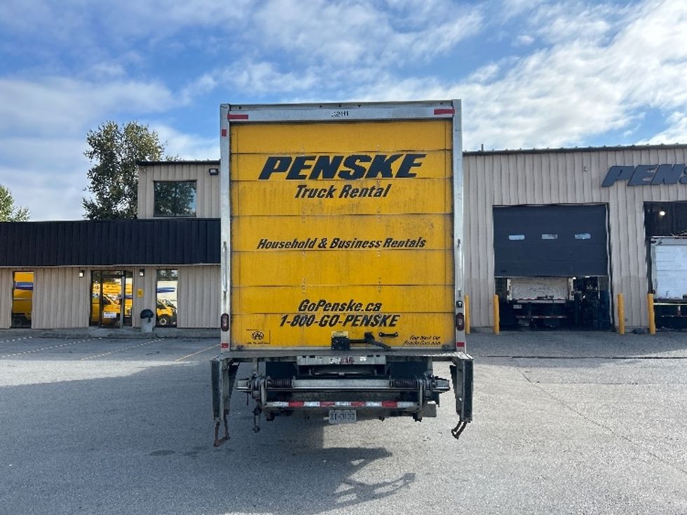 Medium Duty Box Truck-Light and Medium Duty Trucks-Freightliner-2020-M2-Burnaby-BC-195,257\n\t\tkm-$ 76,750 - Image 7