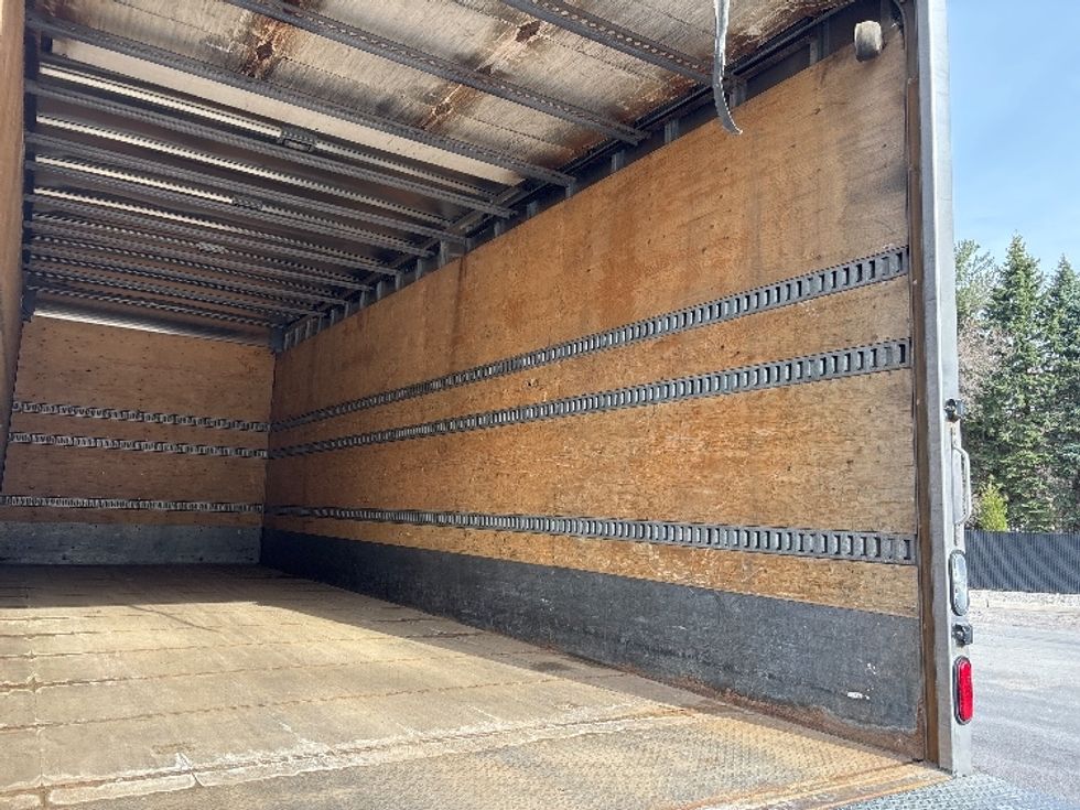 Medium Duty Box Truck-Light and Medium Duty Trucks-Freightliner-2020-M2-Byron Center-MI-276,914\n\t\tmiles-$ 37,250 - Image 12