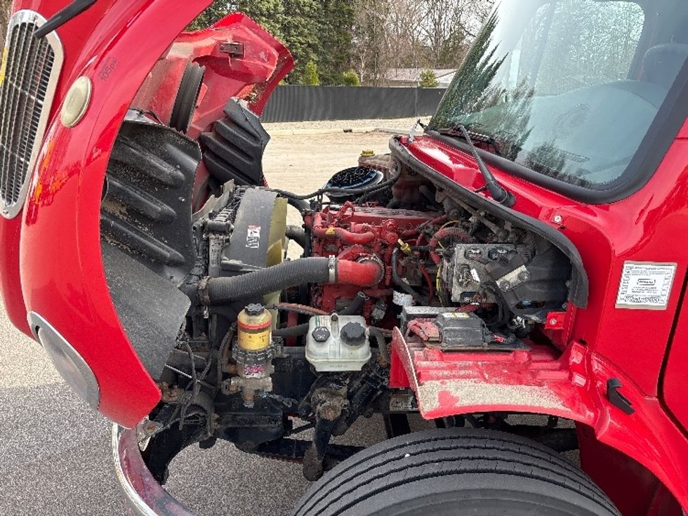 Medium Duty Box Truck-Light and Medium Duty Trucks-Freightliner-2020-M2-Byron Center-MI-276,914\n\t\tmiles-$ 37,250 - Image 24