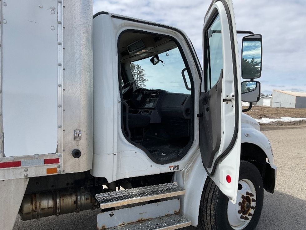 Medium Duty Box Truck-Light and Medium Duty Trucks-Freightliner-2020-M2-Cadillac-MI-234,297\n\t\tmiles-$ 45,250 - Image 20