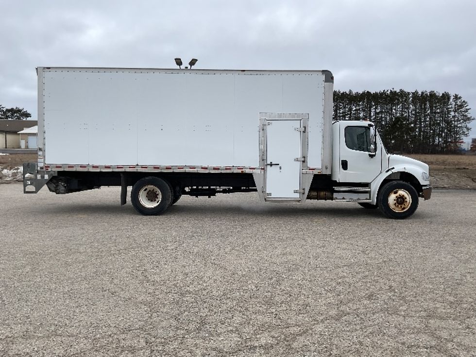 Medium Duty Box Truck-Light and Medium Duty Trucks-Freightliner-2020-M2-Cadillac-MI-244,713\n\t\tmiles-$ 43,750 - Image 15