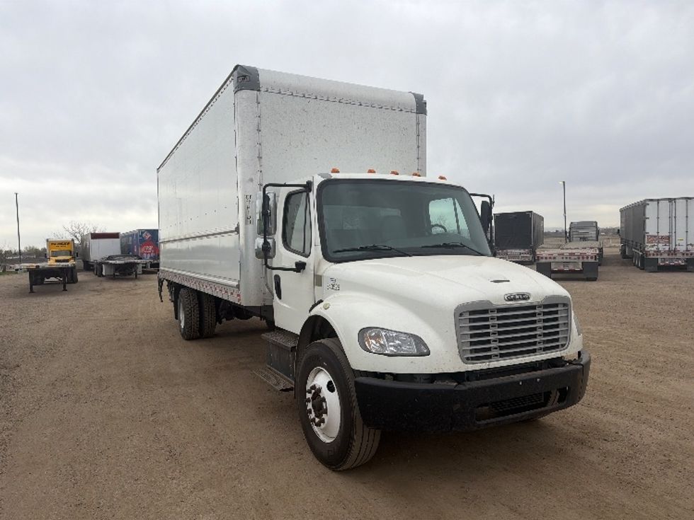 Medium Duty Box Truck-Light and Medium Duty Trucks-Freightliner-2020-M2-Caldwell-ID-243,052\n\t\tmiles-$ 38,500 - Image 1