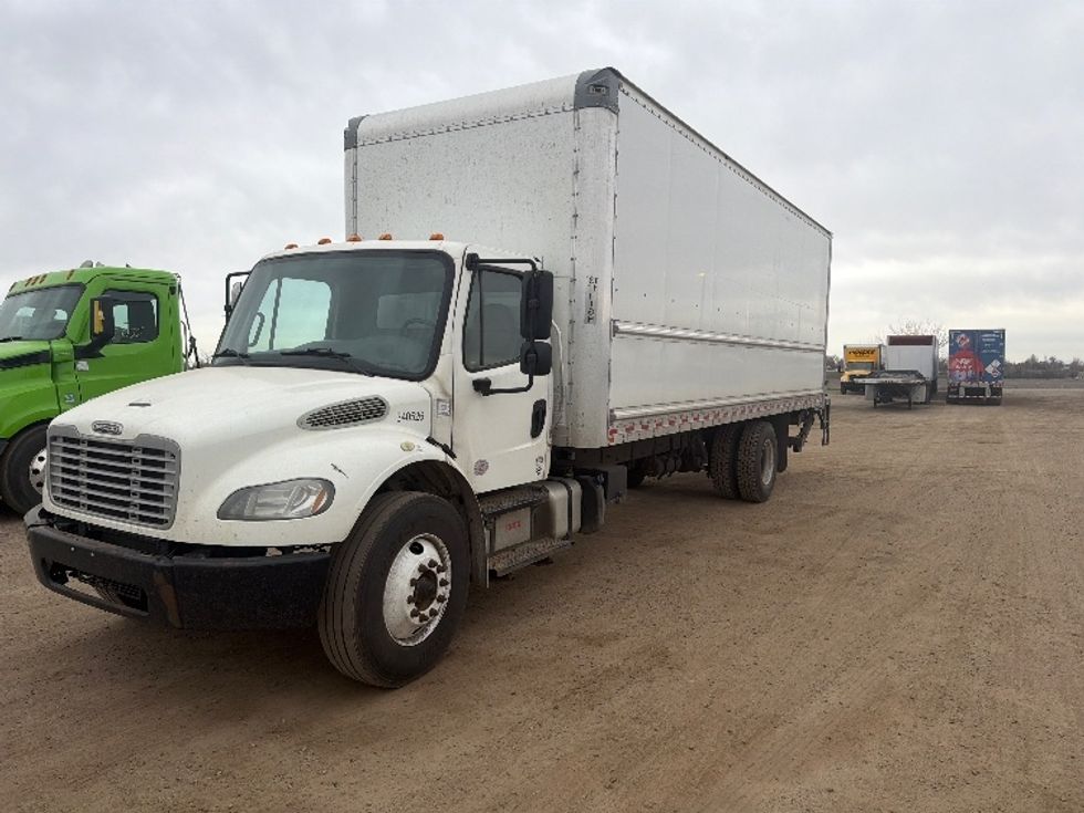 Medium Duty Box Truck-Light and Medium Duty Trucks-Freightliner-2020-M2-Caldwell-ID-243,052\n\t\tmiles-$ 38,500 - Image 3