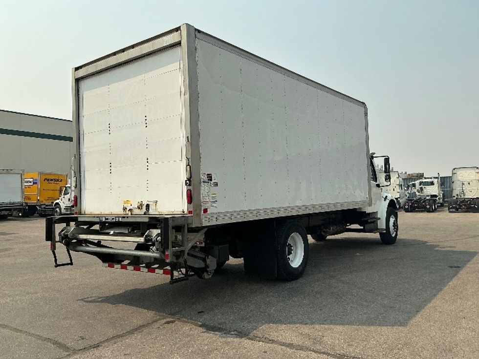 Medium Duty Box Truck-Light and Medium Duty Trucks-Freightliner-2020-M2-Calgary-AB-141,913\n\t\tkm-$ 70,500 - Image 13