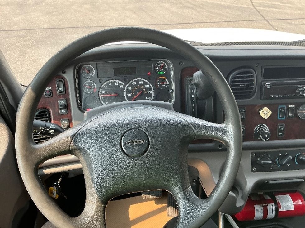 Medium Duty Box Truck-Light and Medium Duty Trucks-Freightliner-2020-M2-Calgary-AB-141,913\n\t\tkm-$ 70,500 - Image 18