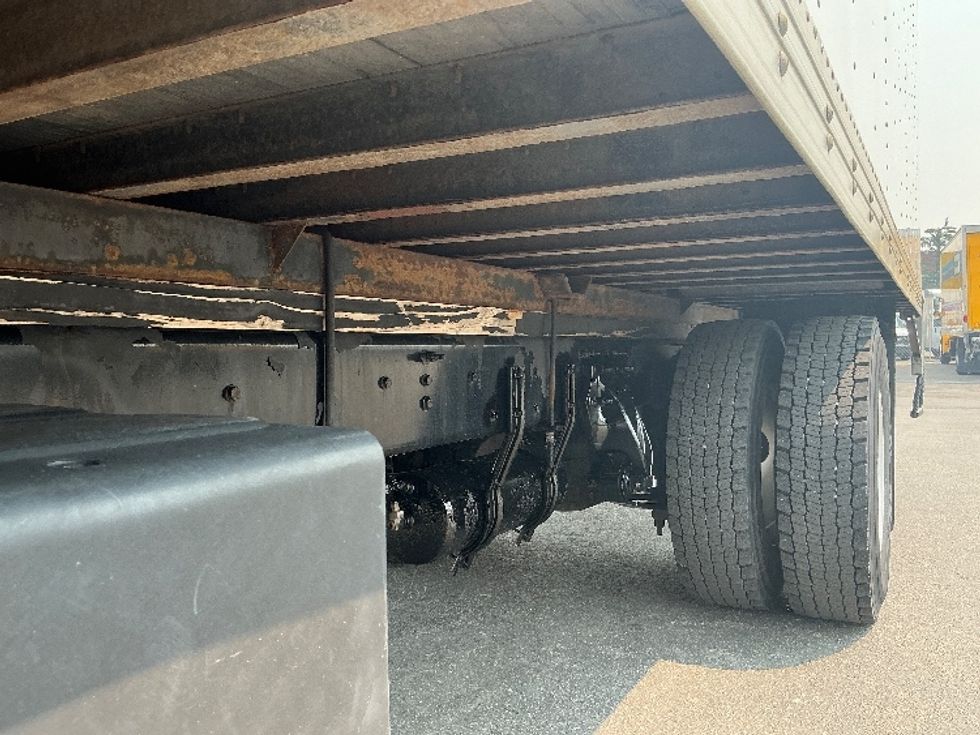 Medium Duty Box Truck-Light and Medium Duty Trucks-Freightliner-2020-M2-Calgary-AB-141,913\n\t\tkm-$ 70,500 - Image 5