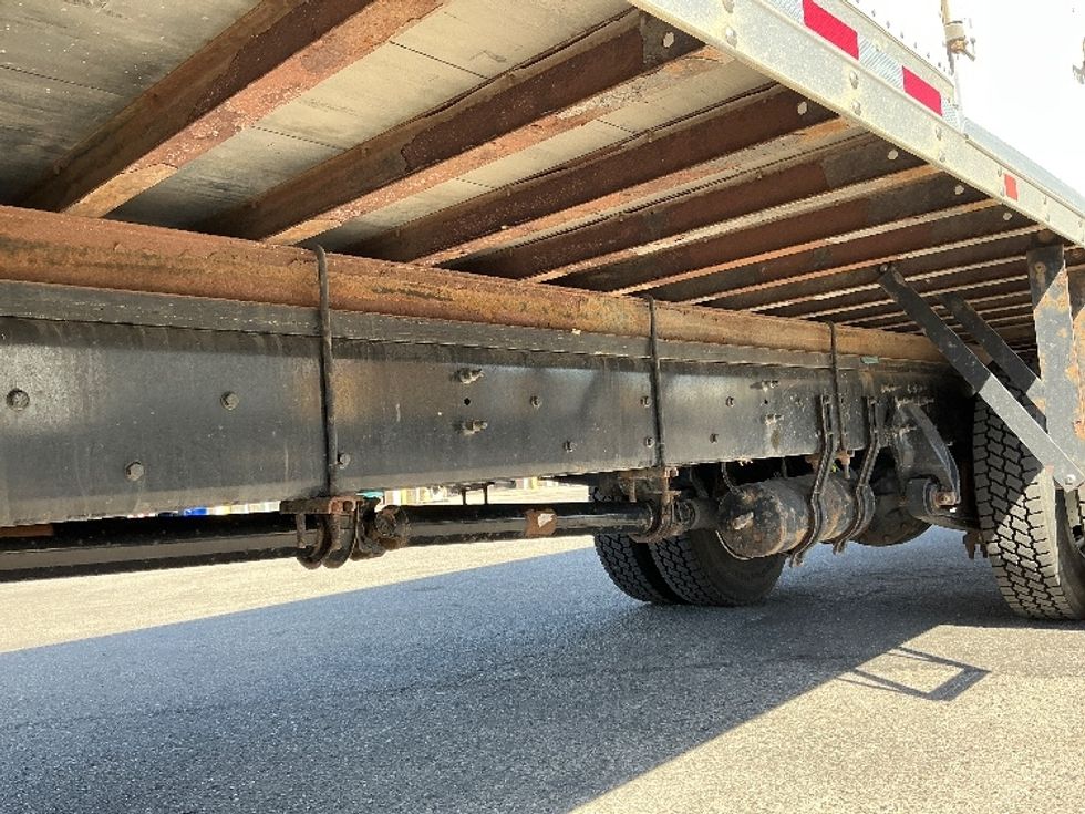Medium Duty Box Truck-Light and Medium Duty Trucks-Freightliner-2020-M2-Calgary-AB-149,304\n\t\tkm-$ 77,500 - Image 5