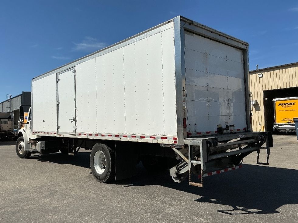 Medium Duty Box Truck-Light and Medium Duty Trucks-Freightliner-2020-M2-Calgary-AB-149,304\n\t\tkm-$ 77,500 - Image 6