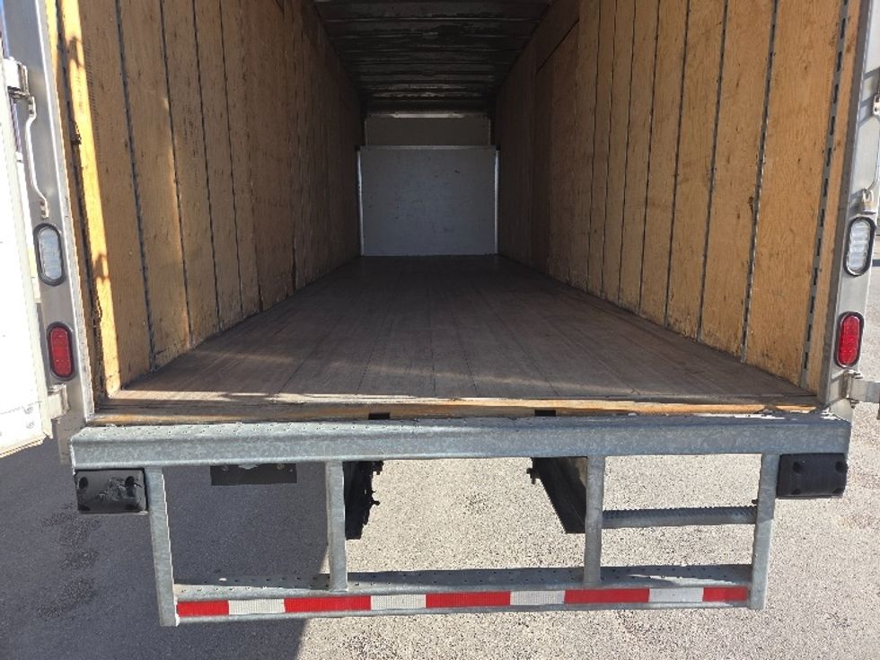 Medium Duty Box Truck-Light and Medium Duty Trucks-Freightliner-2020-M2-Calgary-AB-158,359\n\t\tkm-$ 101,500 - Image 10