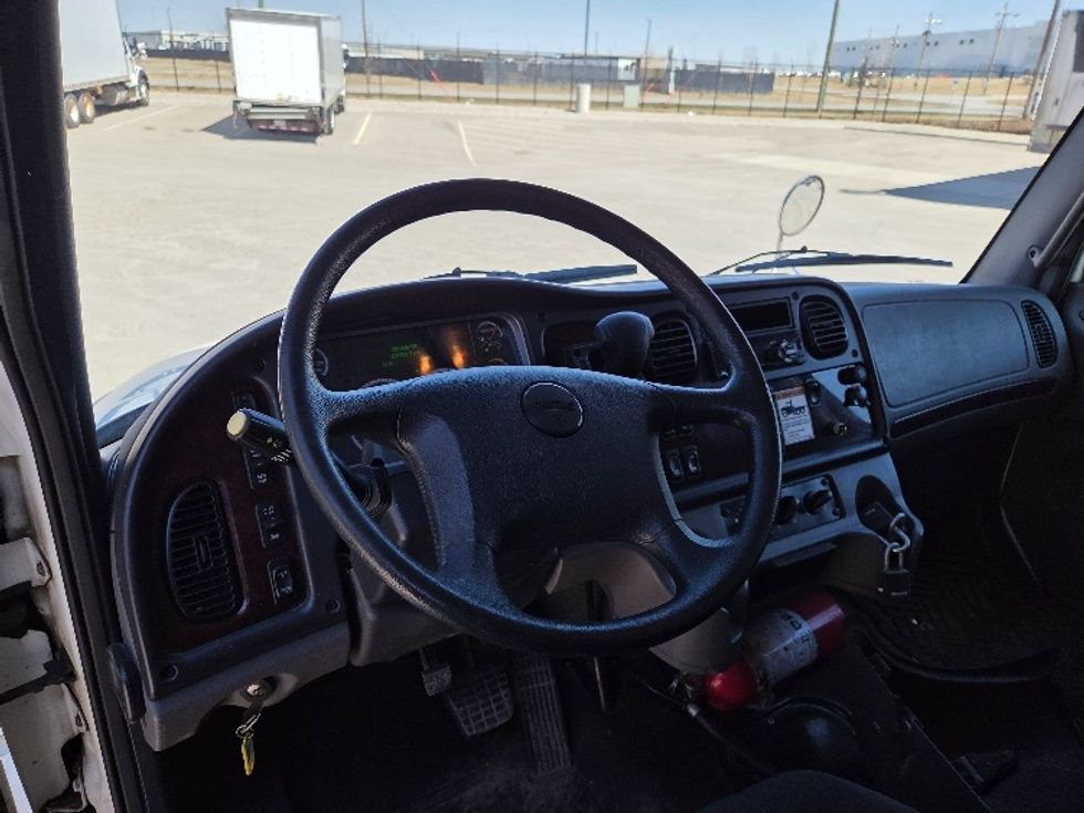 Medium Duty Box Truck-Light and Medium Duty Trucks-Freightliner-2020-M2-Calgary-AB-158,359\n\t\tkm-$ 101,500 - Image 17