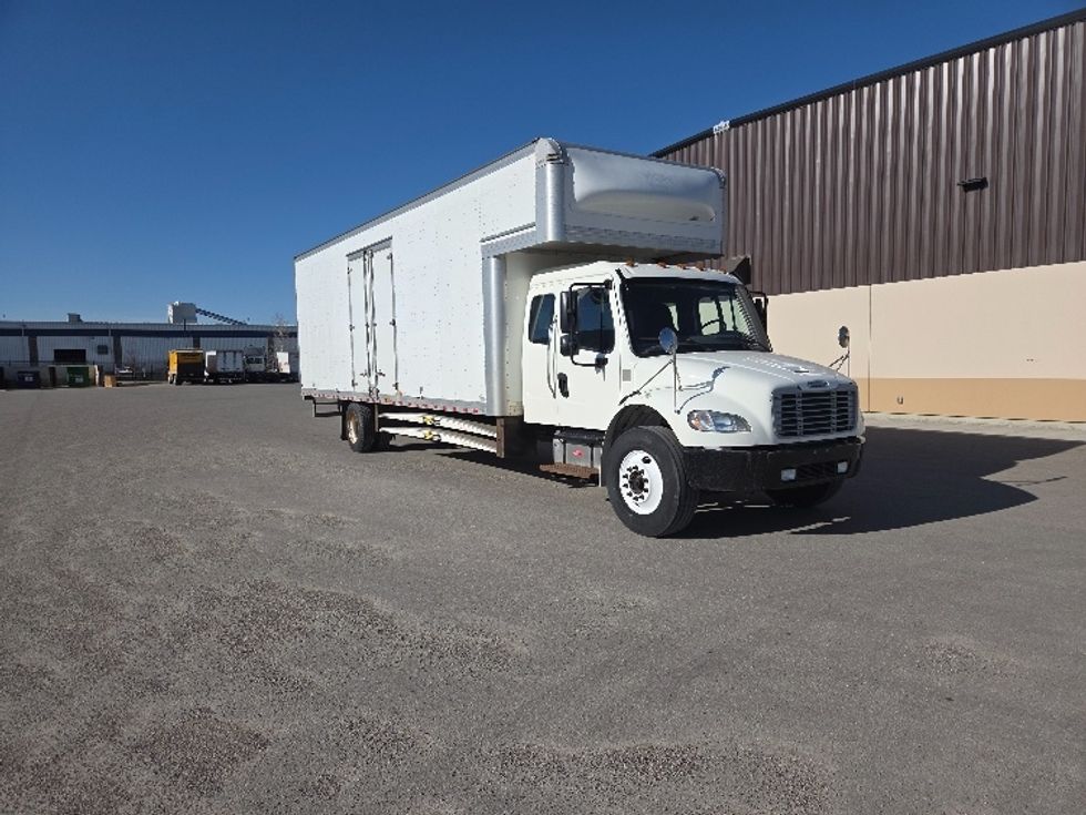 Medium Duty Box Truck-Light and Medium Duty Trucks-Freightliner-2020-M2-Calgary-AB-158,359\n\t\tkm-$ 101,500 - Image 3