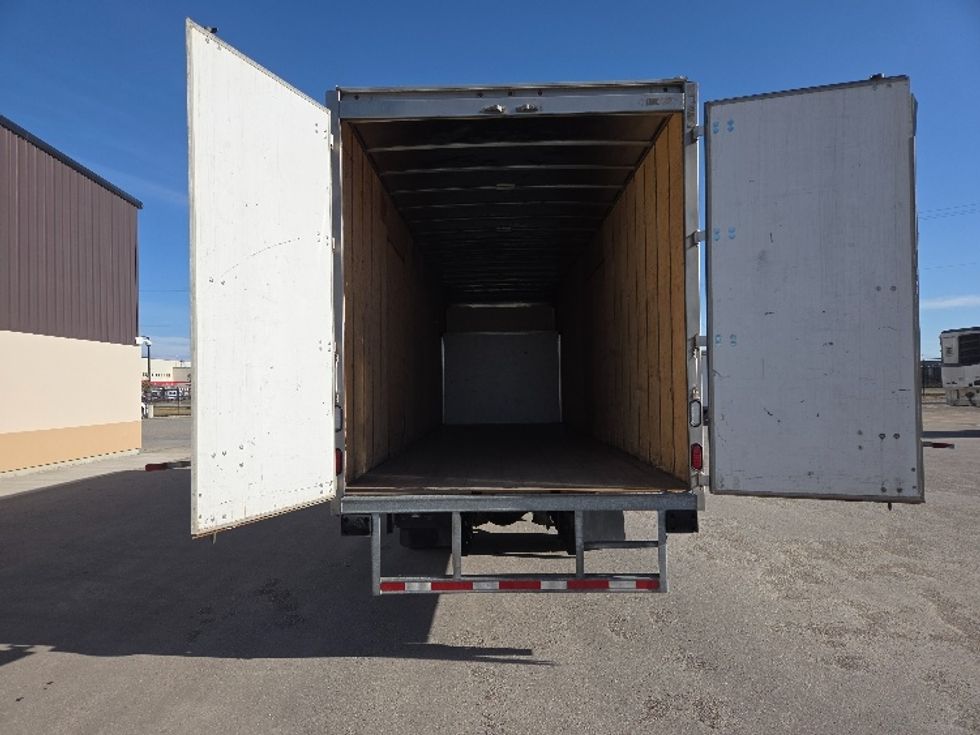 Medium Duty Box Truck-Light and Medium Duty Trucks-Freightliner-2020-M2-Calgary-AB-158,359\n\t\tkm-$ 101,500 - Image 8