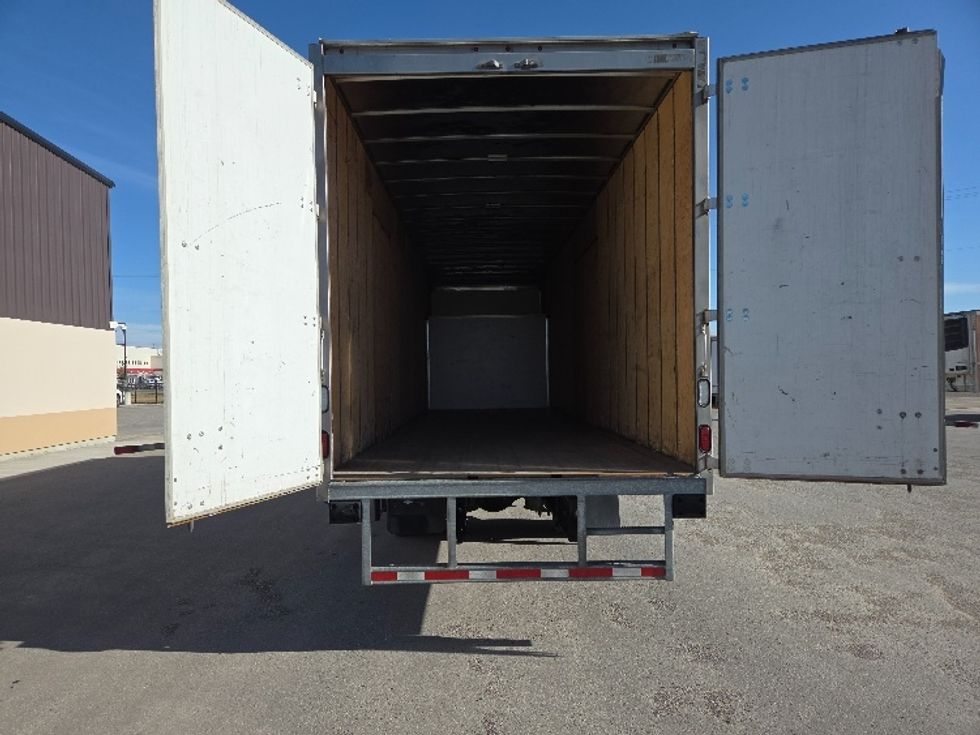 Medium Duty Box Truck-Light and Medium Duty Trucks-Freightliner-2020-M2-Calgary-AB-158,359\n\t\tkm-$ 101,500 - Image 9
