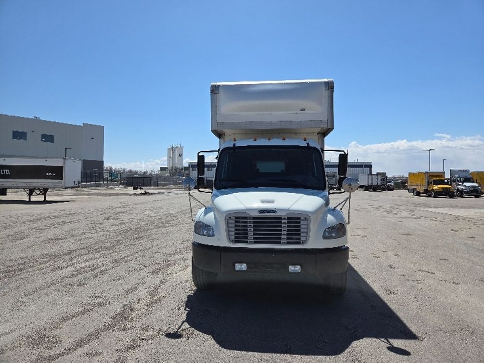 Medium Duty Box Truck-Light and Medium Duty Trucks-Freightliner-2020-M2-Calgary-AB-159,833\n\t\tkm-$ 101,500 - Image 2
