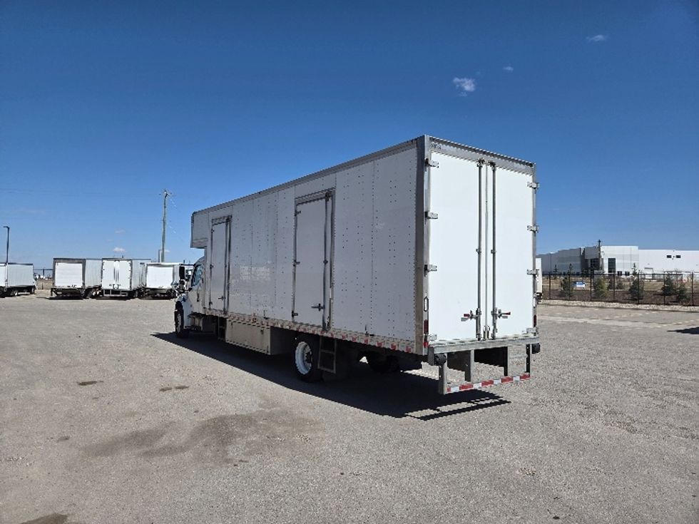 Medium Duty Box Truck-Light and Medium Duty Trucks-Freightliner-2020-M2-Calgary-AB-159,833\n\t\tkm-$ 101,500 - Image 6