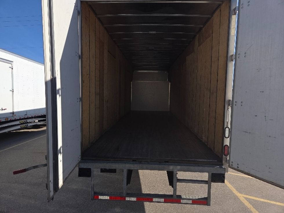 Medium Duty Box Truck-Light and Medium Duty Trucks-Freightliner-2020-M2-Calgary-AB-159,833\n\t\tkm-$ 101,500 - Image 8