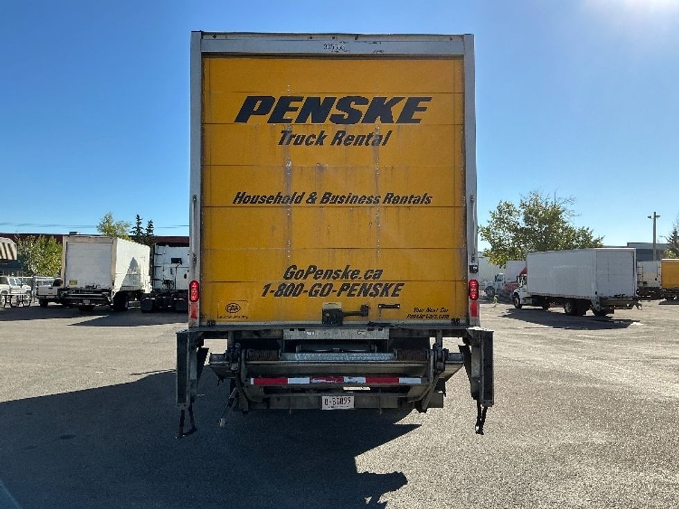 Medium Duty Box Truck-Light and Medium Duty Trucks-Freightliner-2020-M2-Calgary-AB-191,220\n\t\tkm-$ 74,500 - Image 7