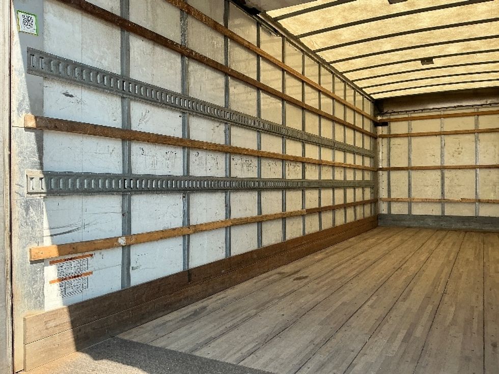 Medium Duty Box Truck-Light and Medium Duty Trucks-Freightliner-2020-M2-Calgary-AB-251,840\n\t\tkm-$ 68,750 - Image 11