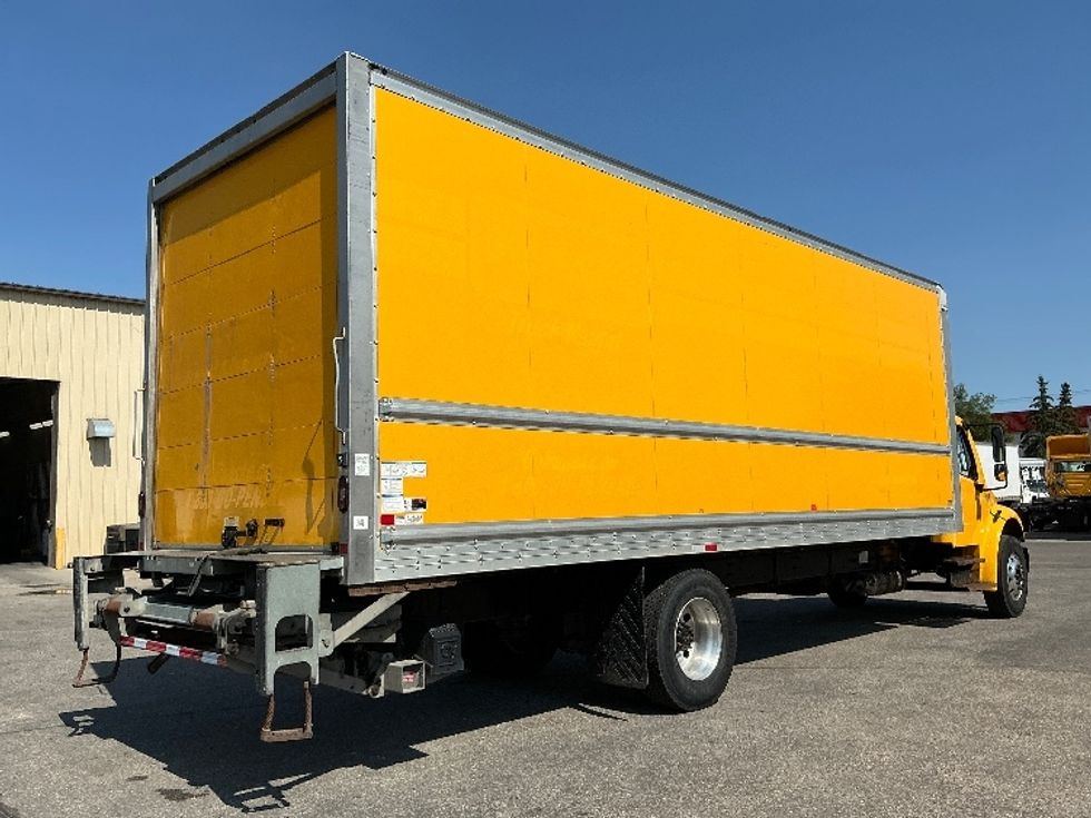 Medium Duty Box Truck-Light and Medium Duty Trucks-Freightliner-2020-M2-Calgary-AB-251,840\n\t\tkm-$ 68,750 - Image 13