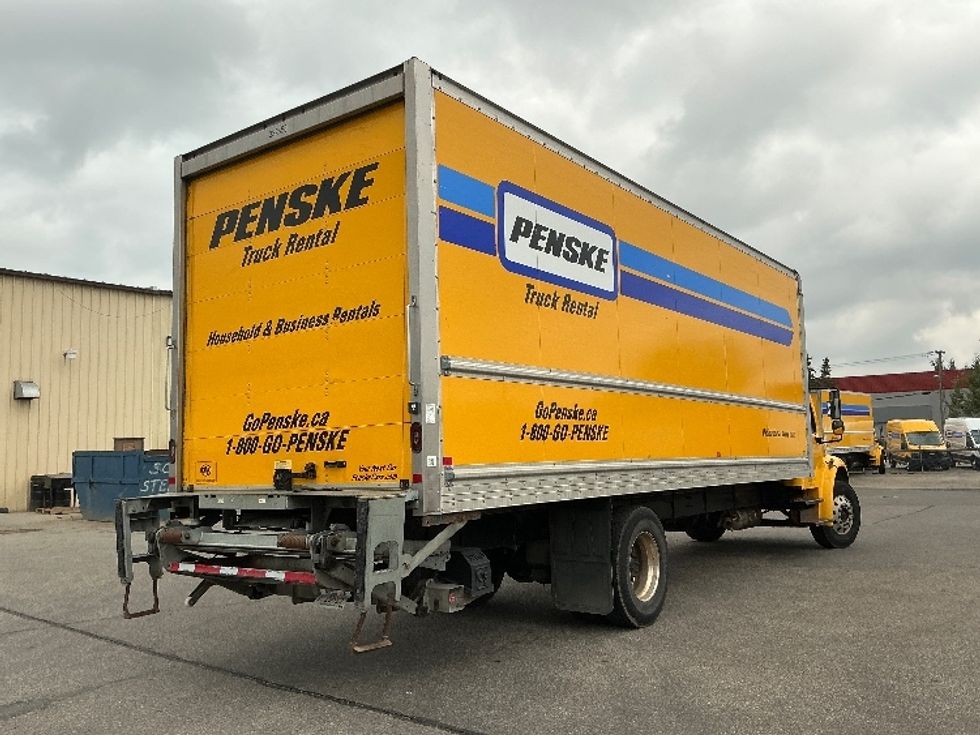 Medium Duty Box Truck-Light and Medium Duty Trucks-Freightliner-2020-M2-Calgary-AB-261,043\n\t\tkm-$ 66,500 - Image 13