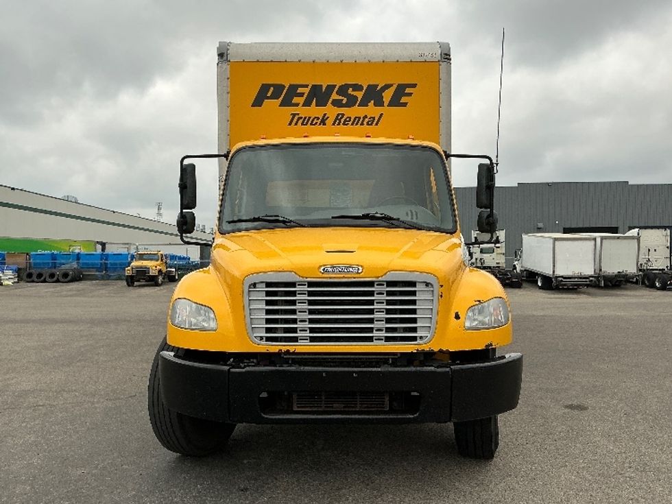 Medium Duty Box Truck-Light and Medium Duty Trucks-Freightliner-2020-M2-Calgary-AB-261,043\n\t\tkm-$ 66,500 - Image 2