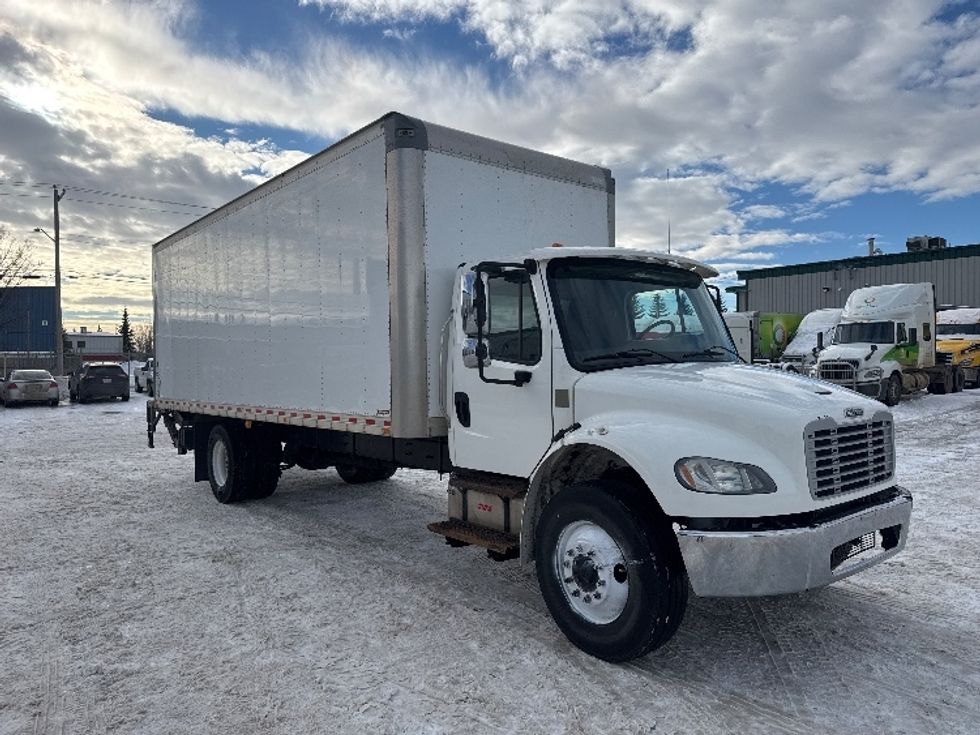 Medium Duty Box Truck-Light and Medium Duty Trucks-Freightliner-2020-M2-Calgary-AB-287,593\n\t\tkm-$ 70,000 - Image 1