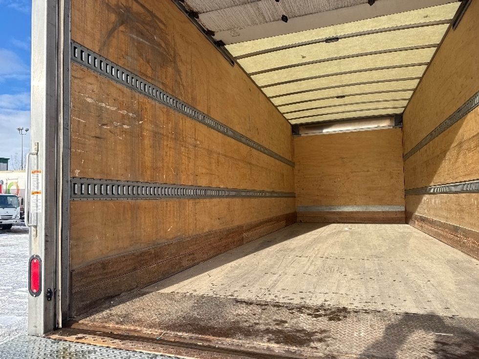 Medium Duty Box Truck-Light and Medium Duty Trucks-Freightliner-2020-M2-Calgary-AB-287,593\n\t\tkm-$ 70,000 - Image 11