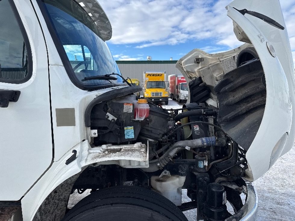 Medium Duty Box Truck-Light and Medium Duty Trucks-Freightliner-2020-M2-Calgary-AB-287,593\n\t\tkm-$ 70,000 - Image 23