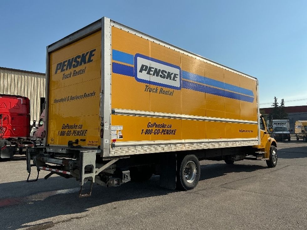 Medium Duty Box Truck-Light and Medium Duty Trucks-Freightliner-2020-M2-Calgary-AB-292,292\n\t\tkm-$ 64,250 - Image 13
