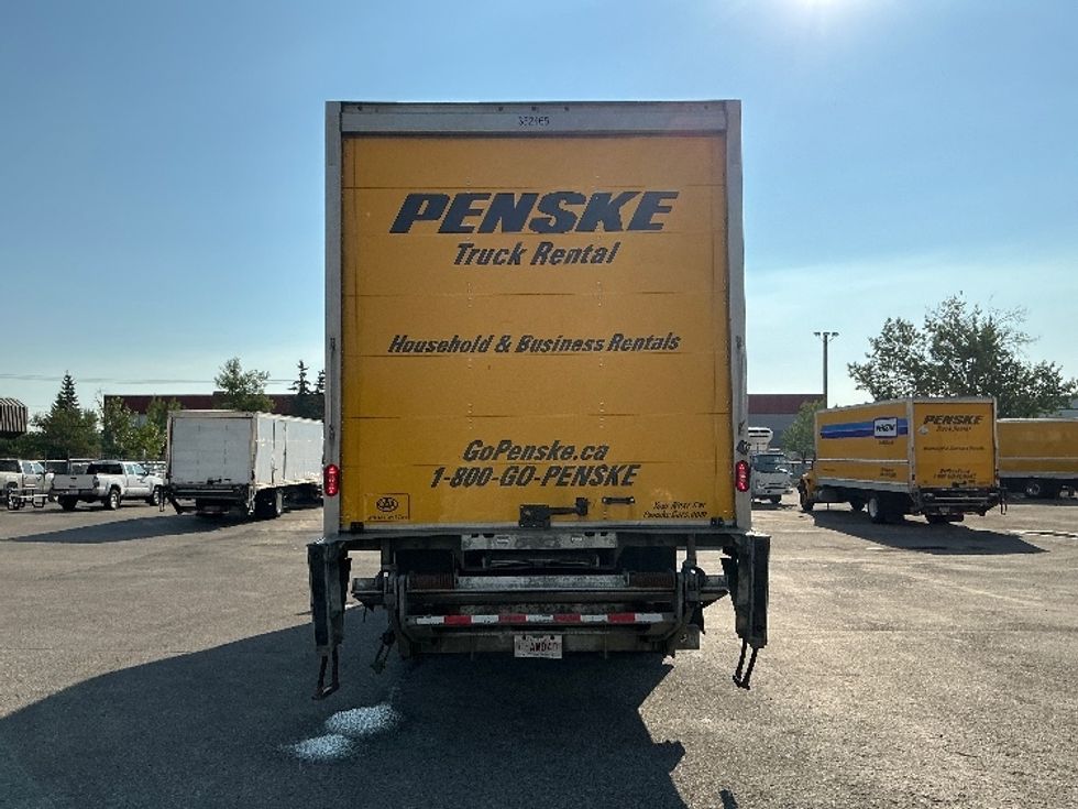 Medium Duty Box Truck-Light and Medium Duty Trucks-Freightliner-2020-M2-Calgary-AB-292,292\n\t\tkm-$ 64,250 - Image 7