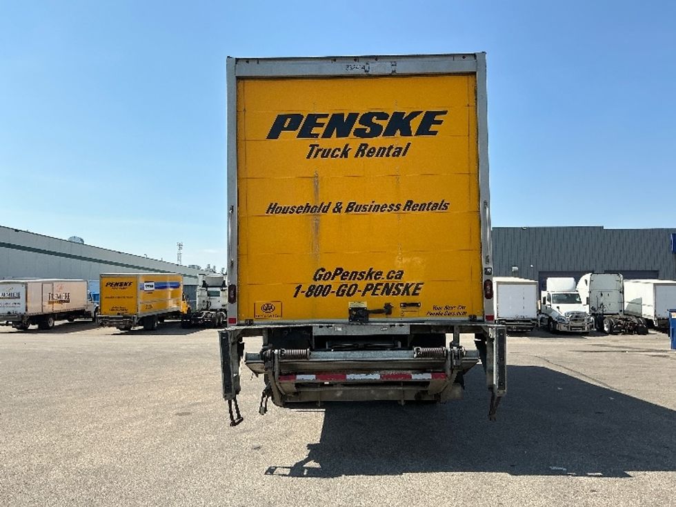 Medium Duty Box Truck-Light and Medium Duty Trucks-Freightliner-2020-M2-Calgary-AB-318,913\n\t\tkm-$ 61,250 - Image 7