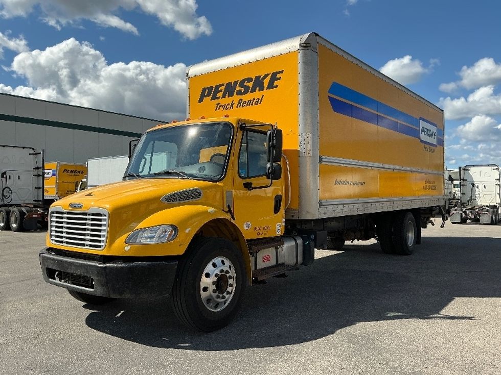 Medium Duty Box Truck-Light and Medium Duty Trucks-Freightliner-2020-M2-Calgary-AB-348,000\n\t\tkm-$ 58,250 - Image 3