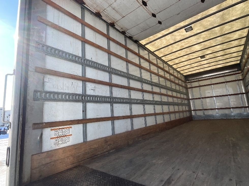 Medium Duty Box Truck-Light and Medium Duty Trucks-Freightliner-2020-M2-Cambridge-ON-182,282\n\t\tkm-$ 80,000 - Image 11