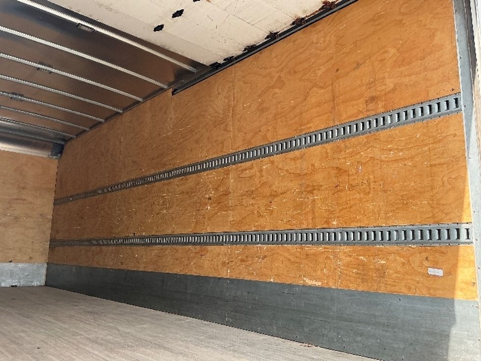 Medium Duty Box Truck-Light and Medium Duty Trucks-Freightliner-2020-M2-Cambridge-ON-193,265\n\t\tkm-$ 78,750 - Image 12