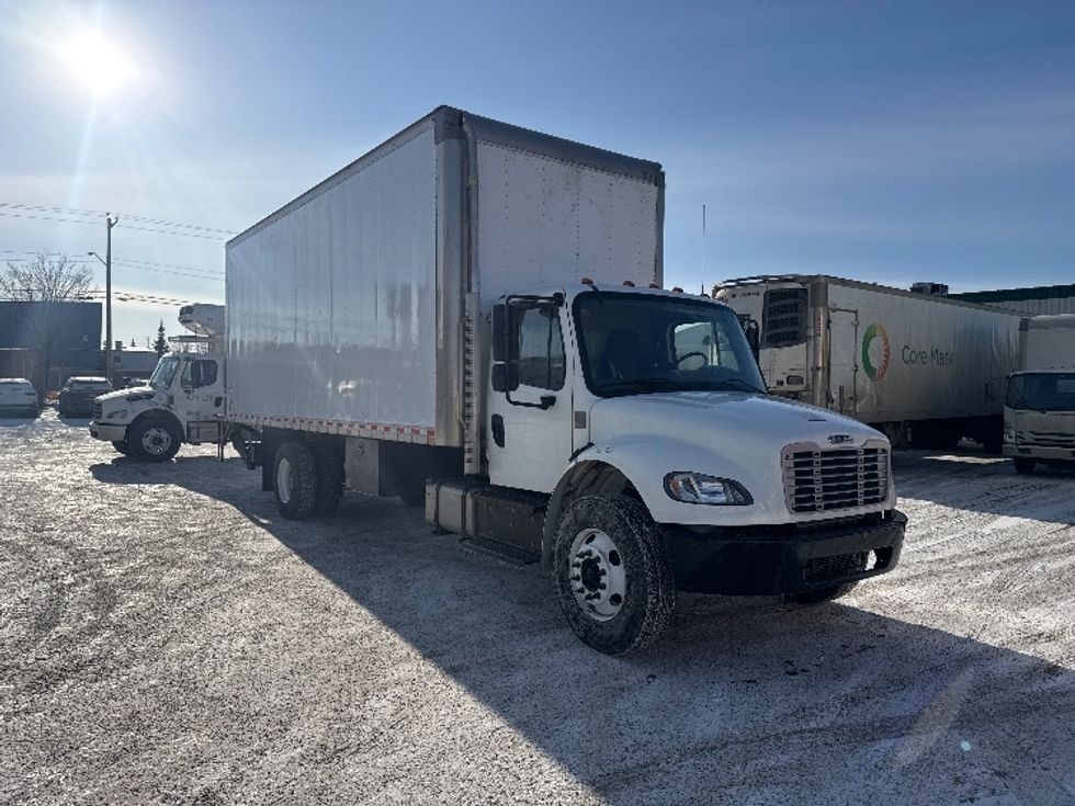 Medium Duty Box Truck-Light and Medium Duty Trucks-Freightliner-2020-M2-Cambridge-ON-204,455\n\t\tkm-$ 77,250 - Image 1
